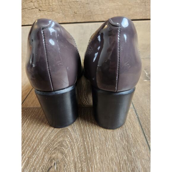Clarks Womens Tatah Sofia Pump Heels Size 8 Plum Brown Patent Leather - Picture 6 of 9